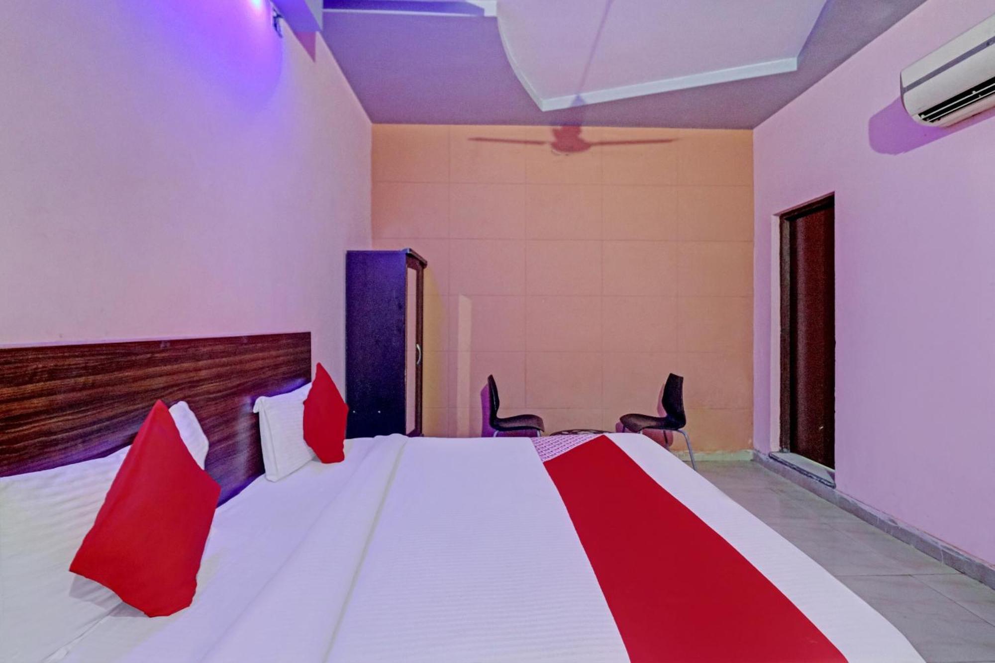 Hotel O Rj Villa Indirapuram Екстер'єр фото